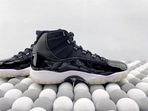 AJ 11 Retro "Jubilee" Black Silver
