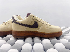 NK AF1 07 LV8 - Light Brown/Coffee