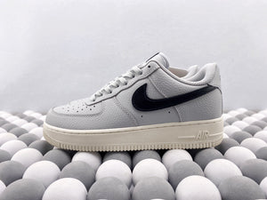 NK AF1 07 - Light Grey