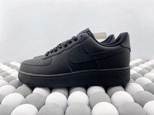 NK AF1 Low 07 - Triple Black 315122
