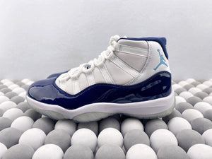 AJ 11 High UNC 82