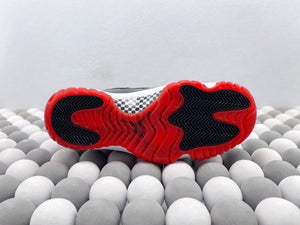 JORDN 11 Retro "Bred" Black/Red