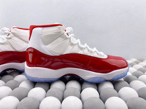 AJ 11 High White Red (CT8012-116)