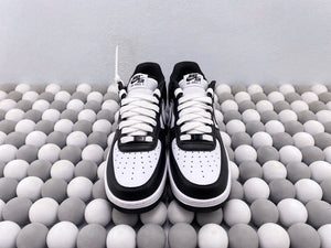 NK AF1 Low 07 - Panda Black/White