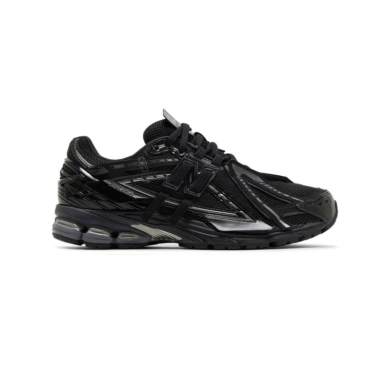 NB 1906A Black