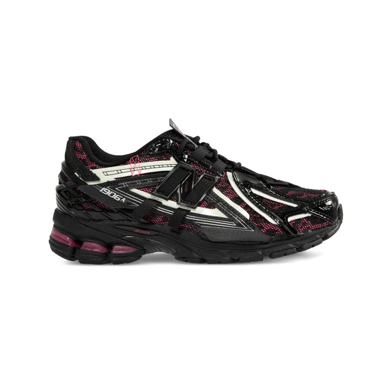 NB 1906A Black Pink