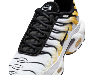 NK AR MX Plus "Varsity Maize"