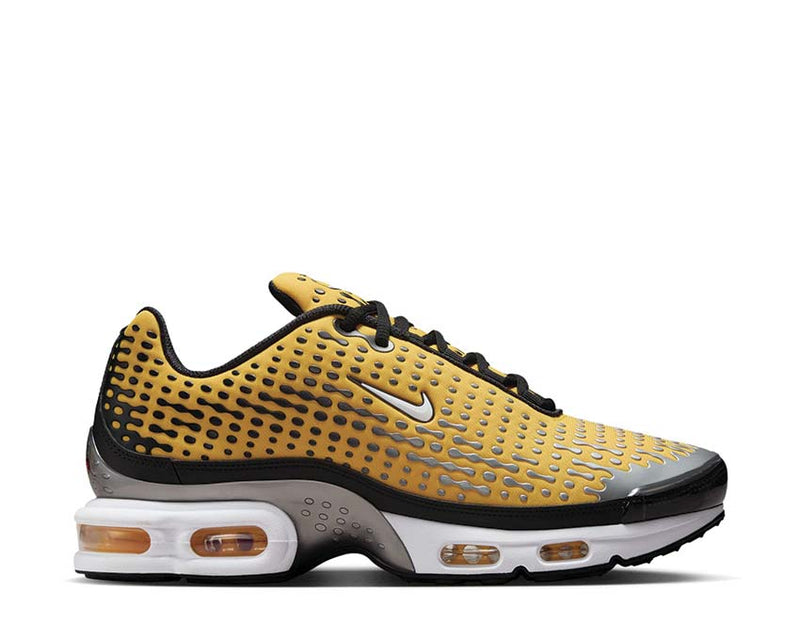 NK AR MX Plus VII "Varsity Maize"