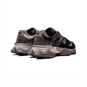NB 9060 Black Castlerock