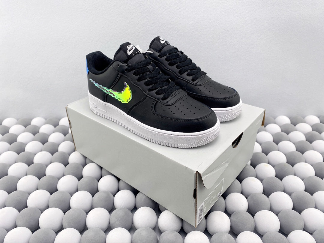NK AF1 LV8 - Pixel Black