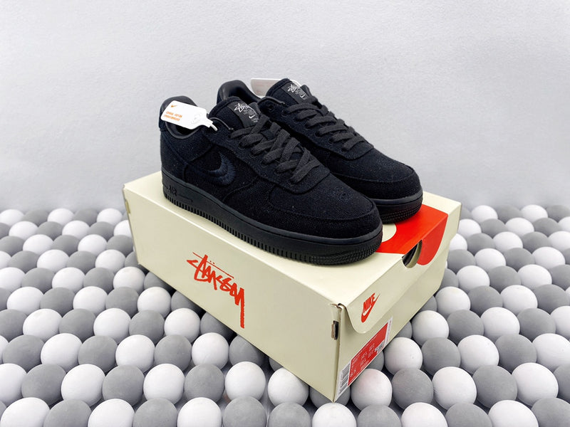 Stussy x NK AF1 Low