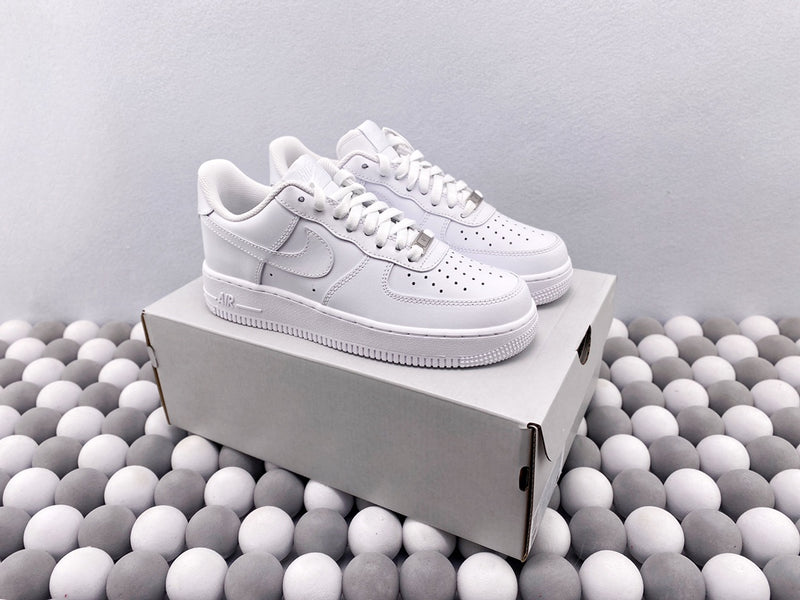 NK AF1 Low 07 - Pure White