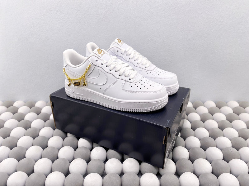 NK AF1 Low - White Chain