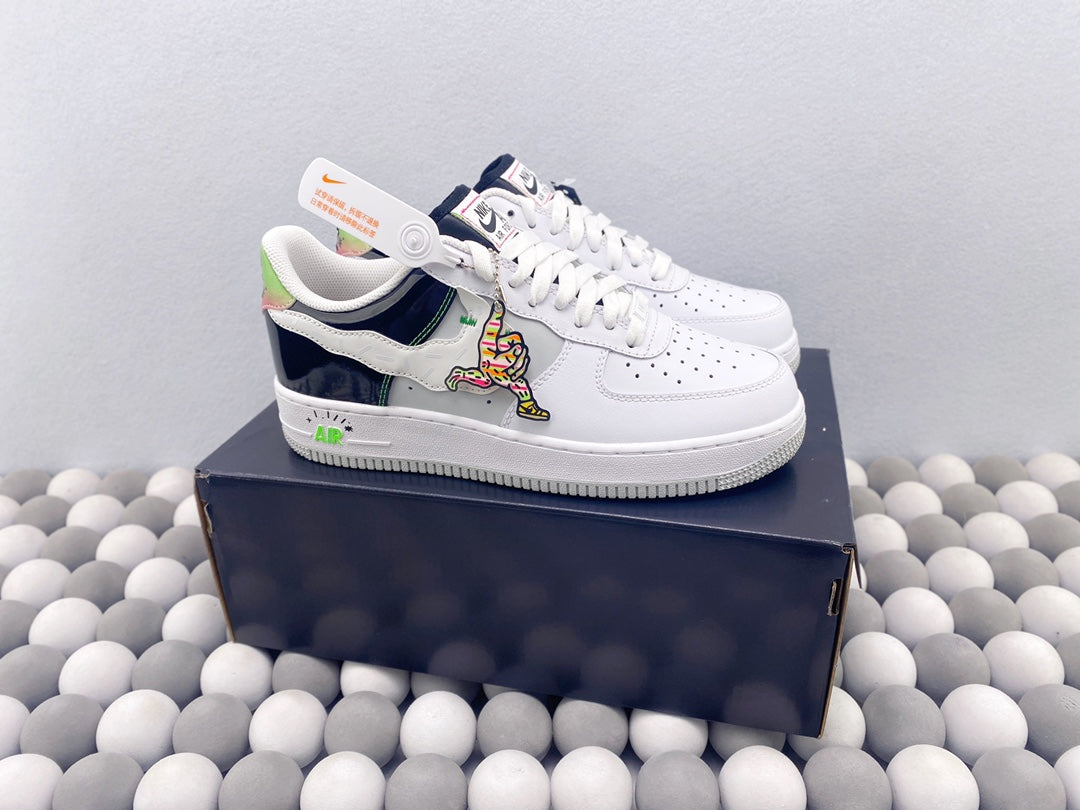 NK AF1 Low - White/Black