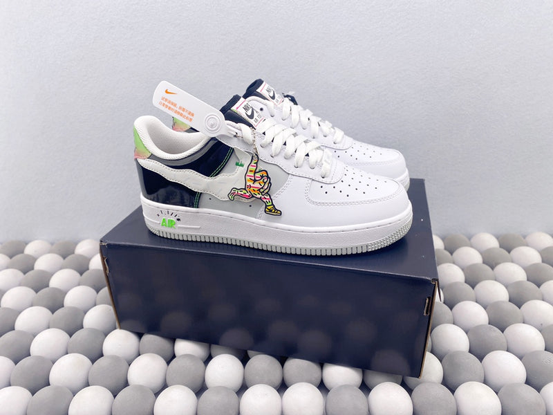 NK AF1 Low - White/Black