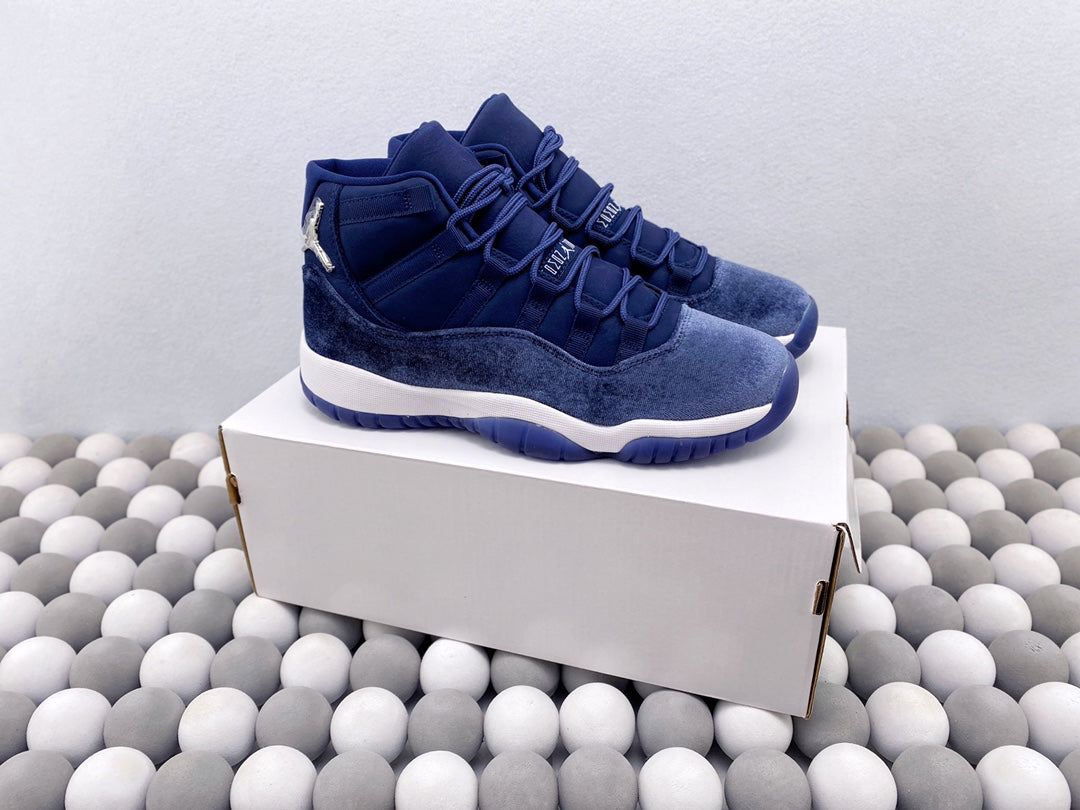 AJ 11 High "Midnight Blue"