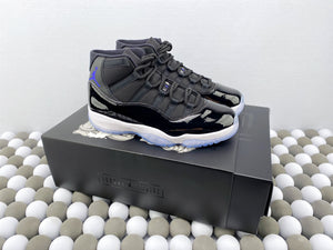 AJ 11 Retro - Black/Blue